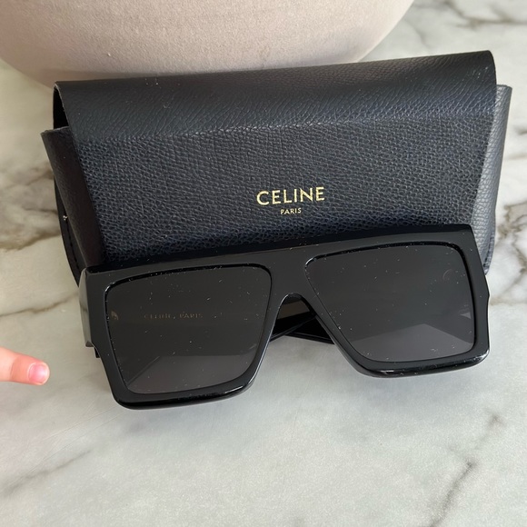 Cline - Picture 2 of 6